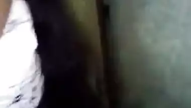 Sexy recent MMS sex episode of a Desi pair buzzing around