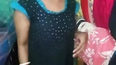 Husband Fucks Wife Alone While Working at Home, Indian Hindi HD Porn Video in clear hindi voice.
