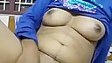 Desi Blog Mms - Latest Indian Desi Blog Mms Video indian porn at Sexyindians.mobi