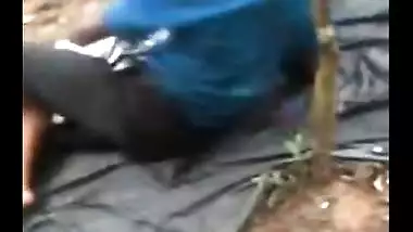 Desi outdoor sex of hot milf in her daughter’s clothes