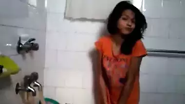 Teen Desi selfie striptease