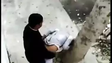 Desi mms XXX scandal, college girl fucking in the backyard of the school