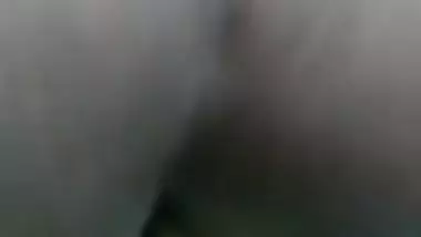 Indian model wants to get into the XXX world via amateur sex video