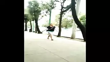 Gorda Culona en licra - se le marca la pucha