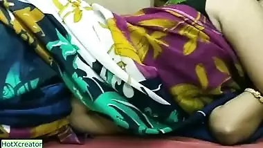 Lucky thief found beautiful bhabhi at bed! What next? Jobordosti sex with dirty audio