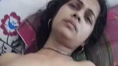 Baap Beti Chuda Chudi Video indian porn at Sexyindians.mobi