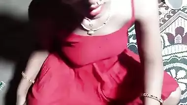 Fantastic blowjob XXX Cumshot in Sonali mouth She keeps sucking until all the cum swallowed