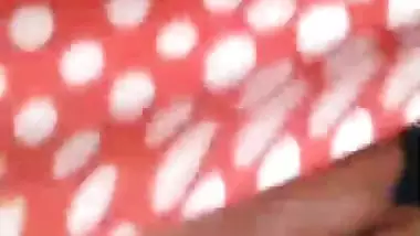 Hijabi lady sucks a professor’s dick in Pakistani sex video