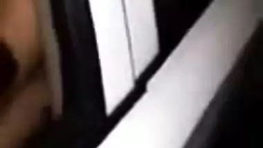 delhi guy fucks his gf in car in highway while his frnd records