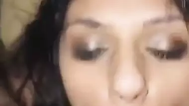 Delhi slut takes cum and pee on her face in hardcore sex