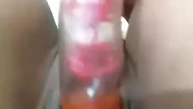 Cute Tamil GIRLFRIEND Neelu Fucking Herself