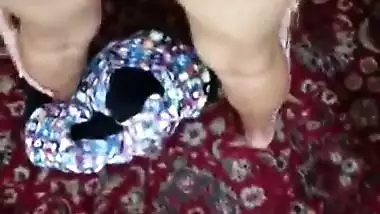 NRI bhabhi shaking her hot butt while fucking