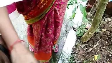 Outdoor Fucking Stepmom In Public Backyard Doggy Cum On Boob