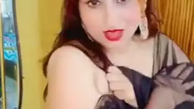 Xexxi Video indian porn at Sexyindians.mobi