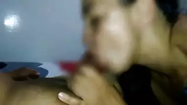 Esposa Puta Follada por los empleados de su Esposo En Miami Usa Desi BhaBhi