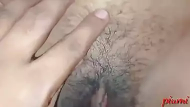 ශ්රී ලංකා පියුමිගේ විශාල ශරීර දෙකක් සමඟ මගේ ලිංගික ක්රීඩාව ක්රීඩා කිරීම