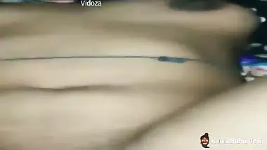 Desi chudai of a milf taking a big dick in her wet pussy