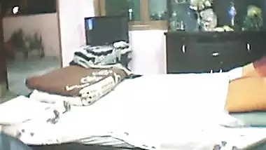 Illicit sex coupleâ€™s full-length home sex video