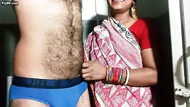 Sasur Ne Bahu Se Bola Pith Pe Oil Laga Do, Fir Gate Par Hi Chod Diya