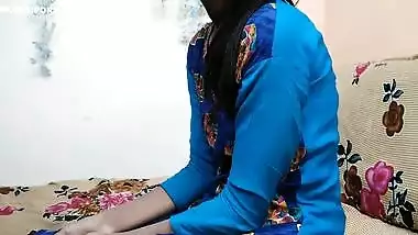 Bhabhi Ko Porn Video Dekhte Hue Pakad Fir Choda Full Hindi Voice - Li Ya