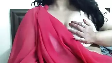 Indian Pooja Aunty On Cam part-7